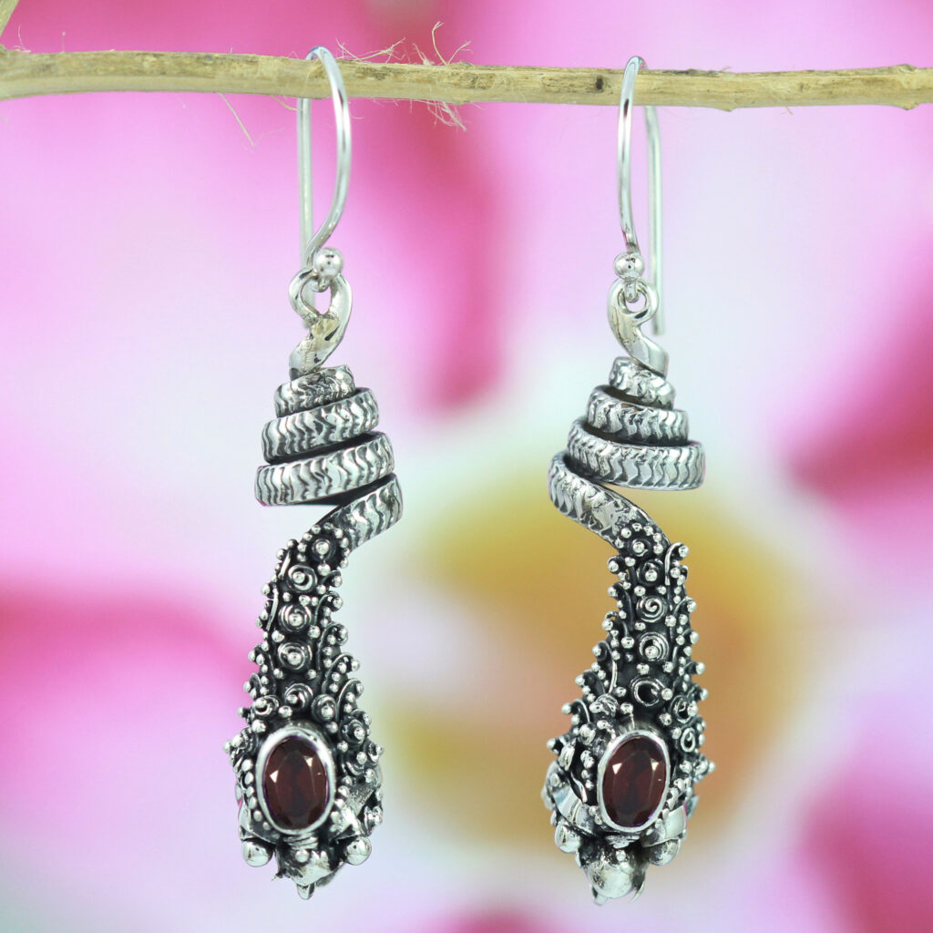 Anting Perak Naga Asli Bali Permata E502