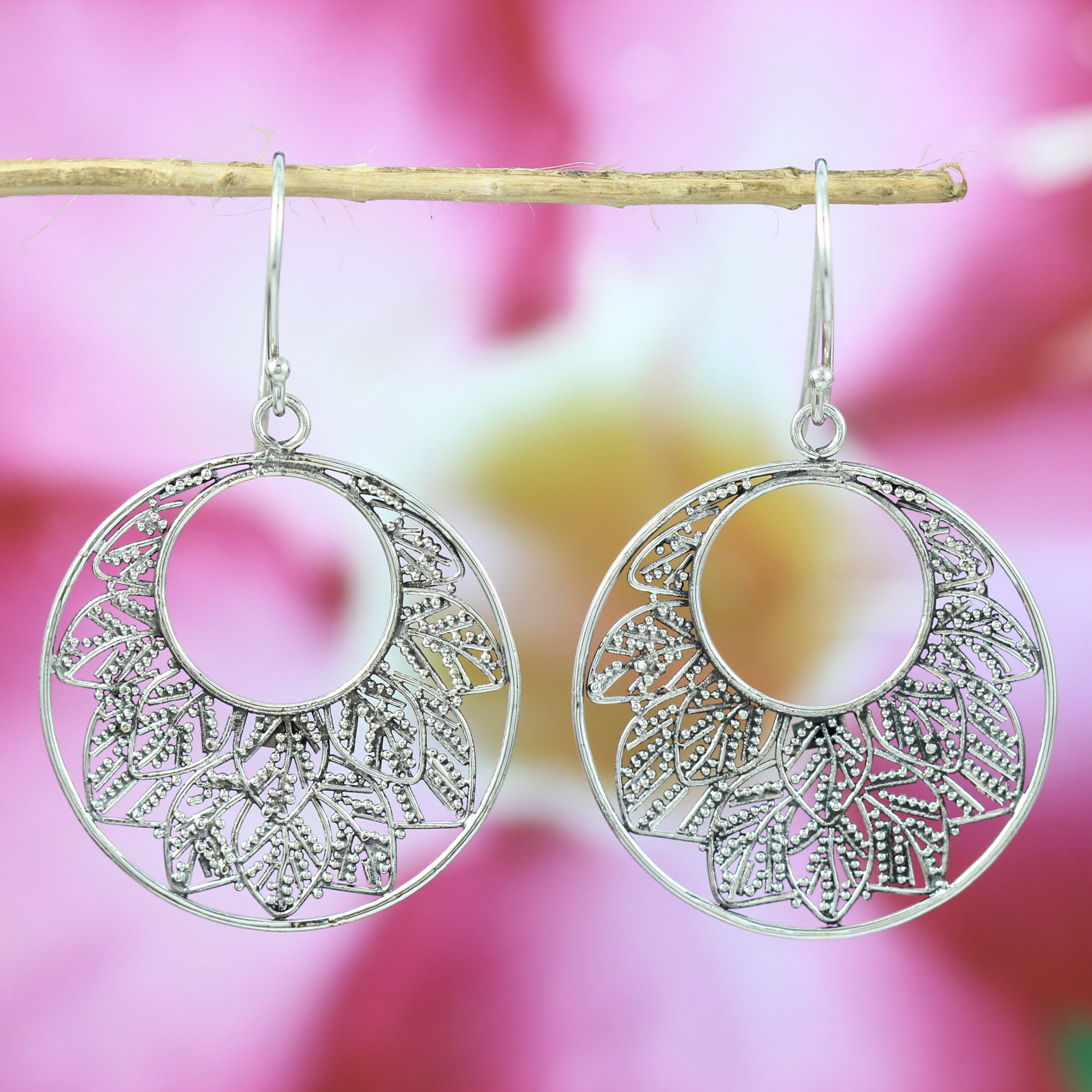 Anting Perak Kerawang (Filigree) Motif Daun E696 - Gambar 2