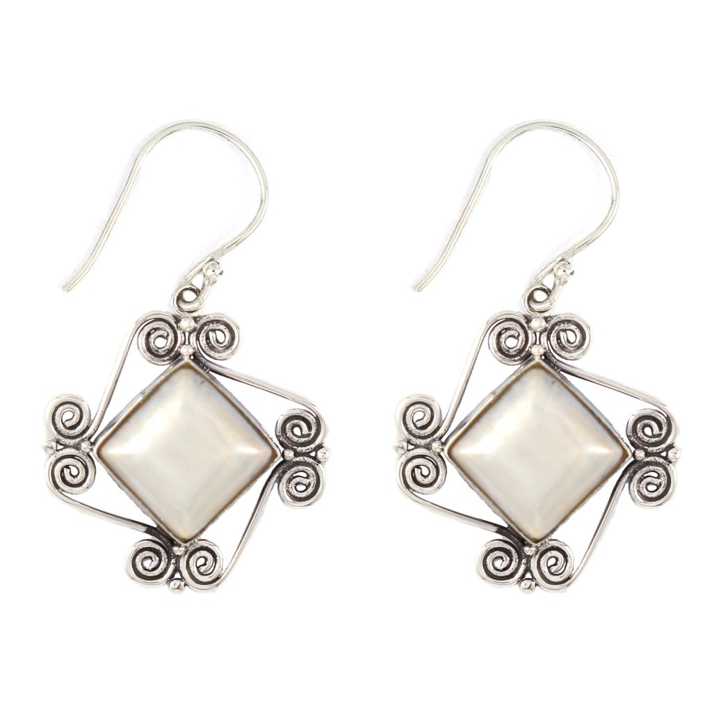 Anting Perak Mutiara Mabe Asli E065