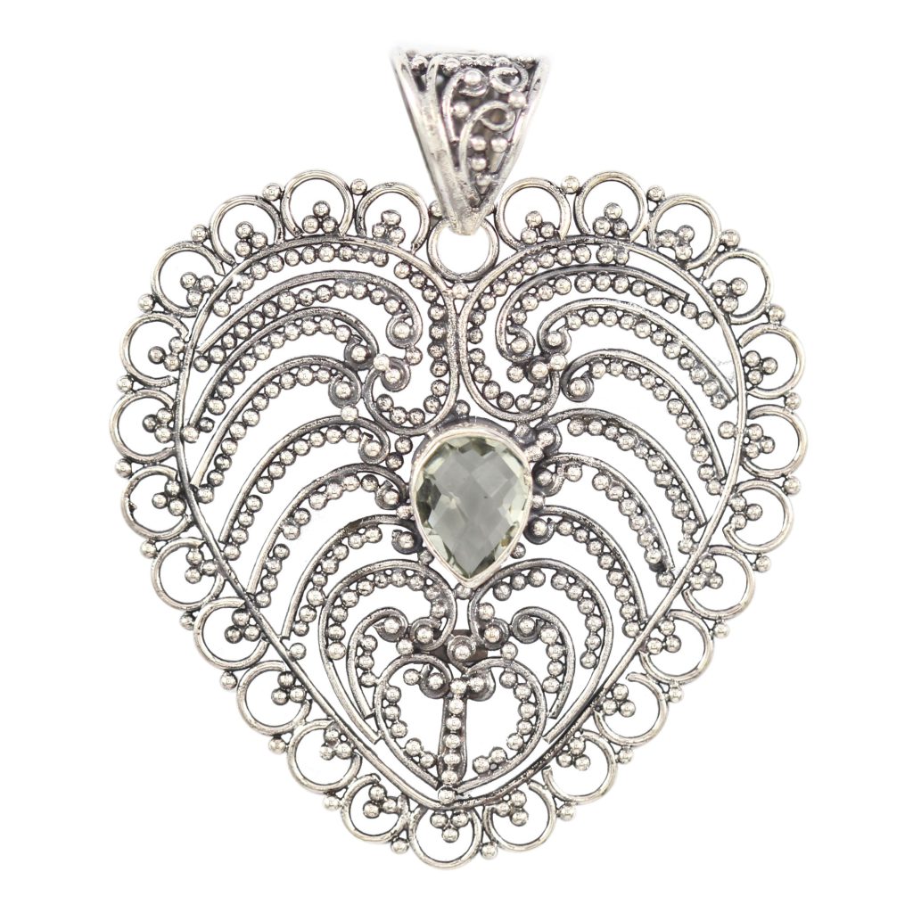 Liontin Perak Bali Bun Kerawang (Filigree Heart) P607