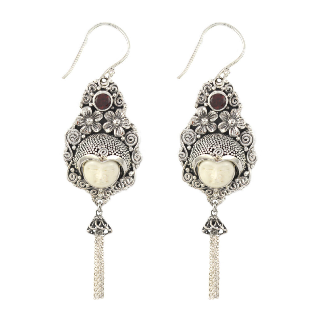 Anting Perak Ukir Bali