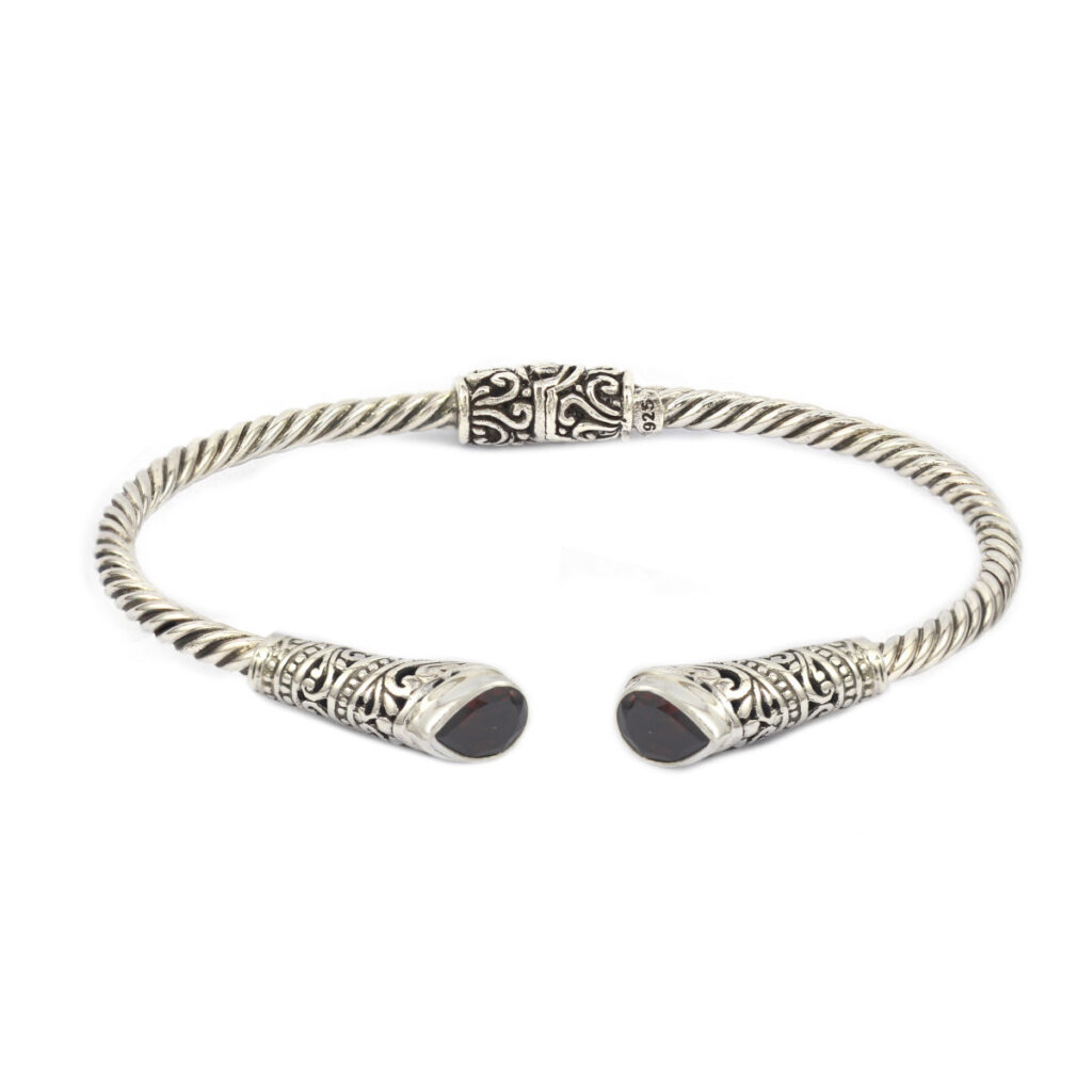 silver bracelet B395