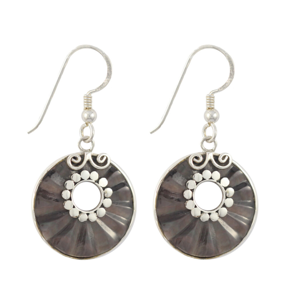 Anting Kerang Bali