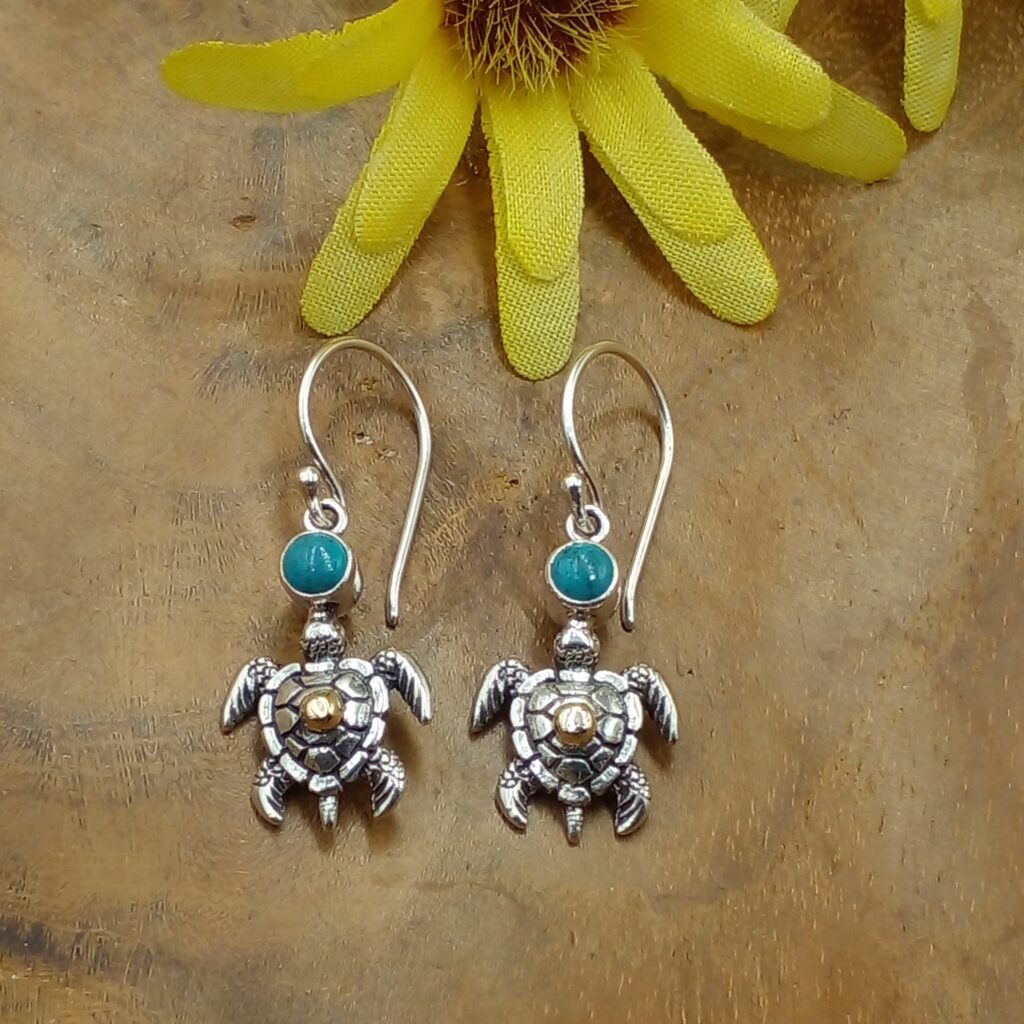 Anting Perak Penyu Permata