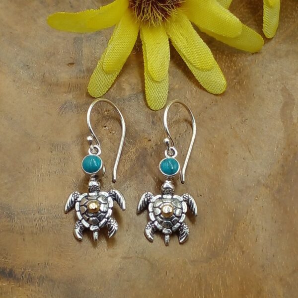 Anting Perak Penyu Permata