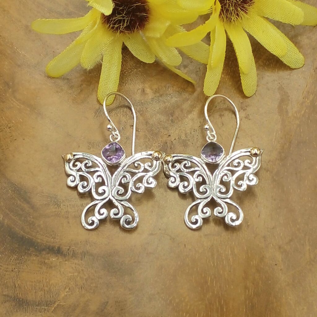 anting kupu kupu perak