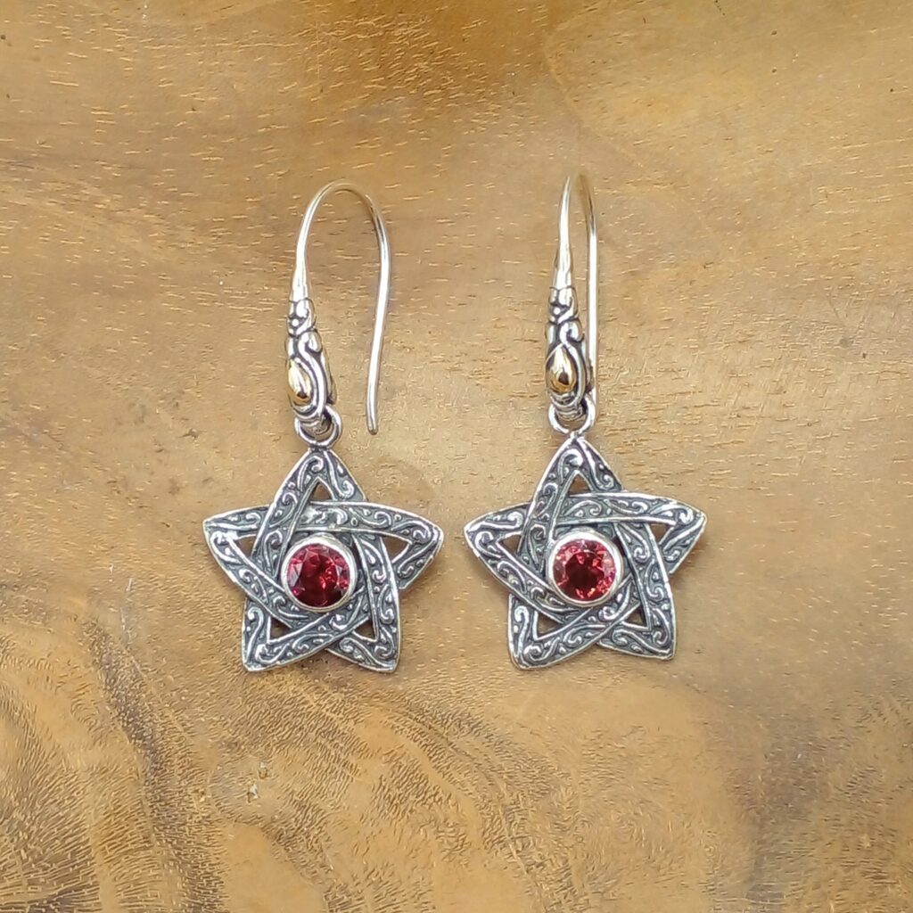 Anting Bintang Perak Ukiran Bali E1757