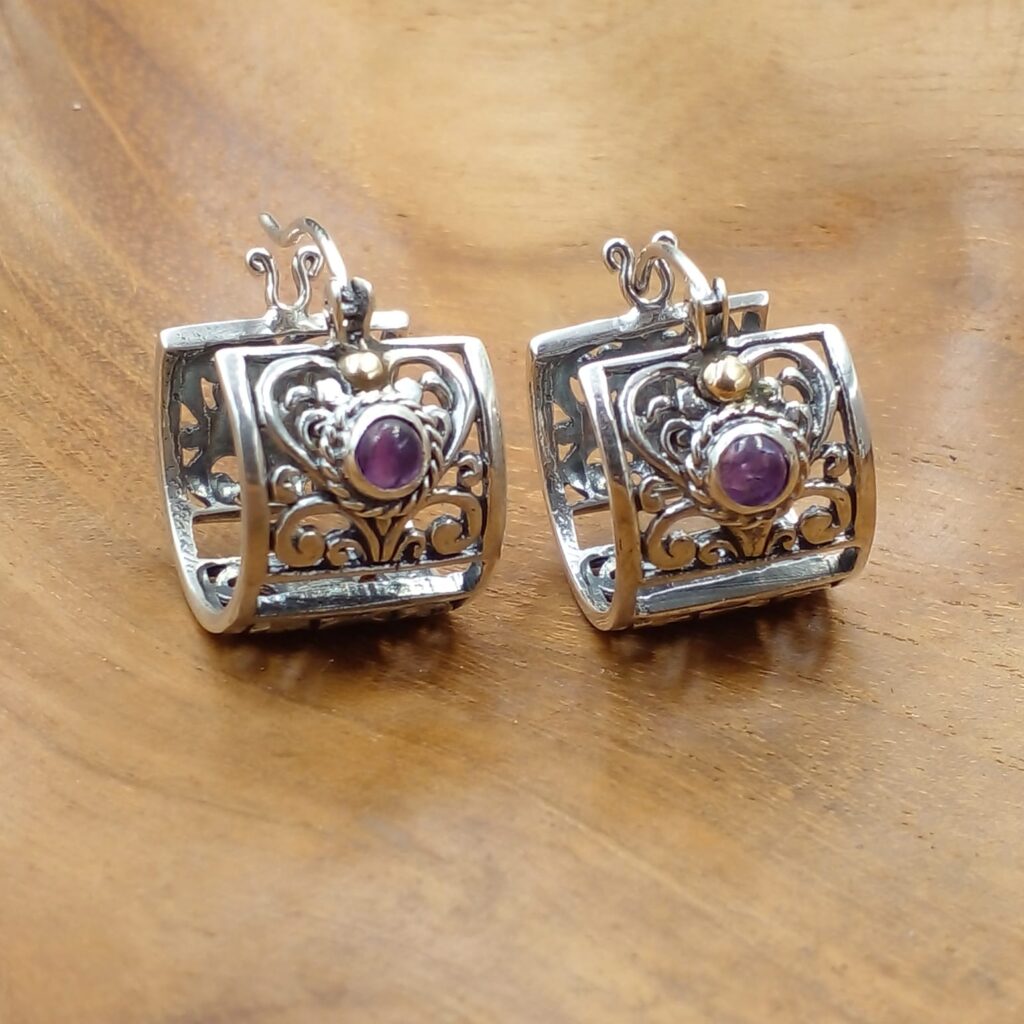 anting tusuk hoop