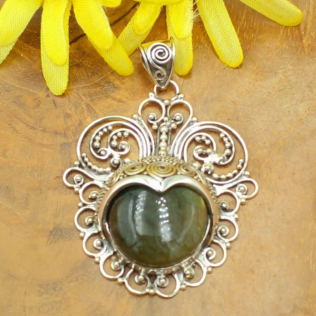 Liontin Perak Bali Permata