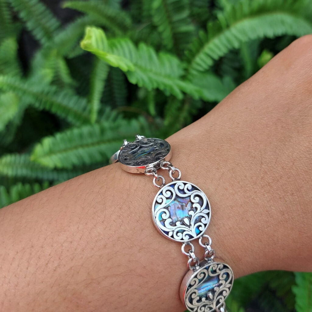 Gelang Perak Abalone Ukir Bali B537