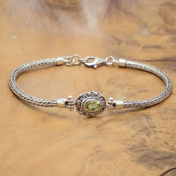 Gelang Rantai Perak Ukiran Bulat dengan Permata B702