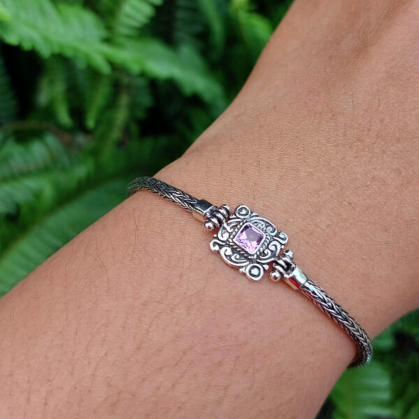 Gelang Perak Ukiran Kotak Amethyst B705