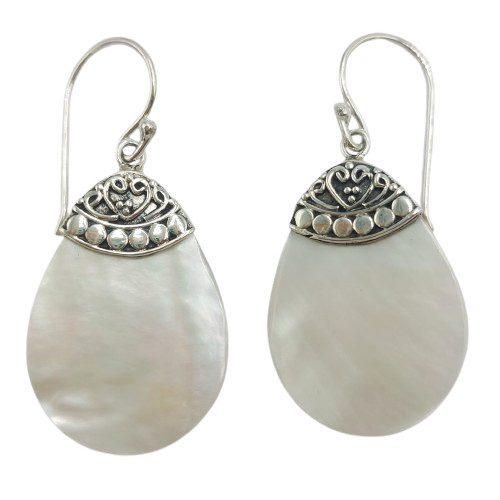 Anting Perak Kerang Tetes Ukiran Bali E1052