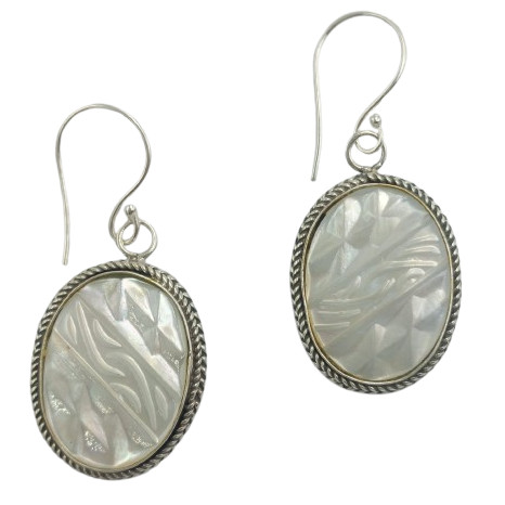 Anting Perak Mother of Pearl Oval Ukir E1568