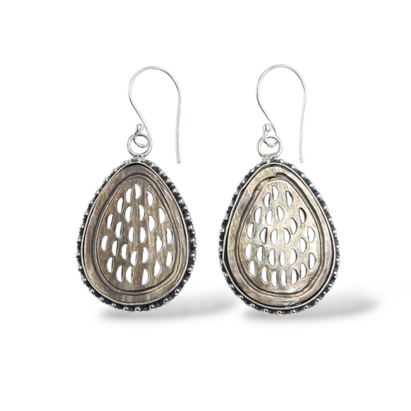 Anting Perak Kerang Tetes Unik E1607