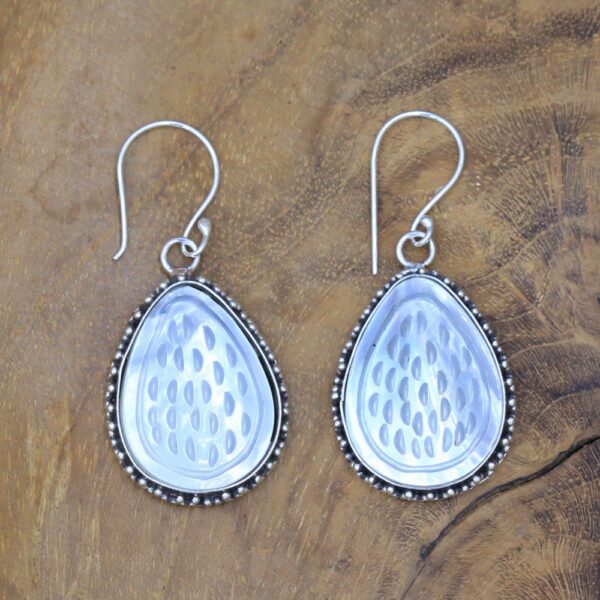 Anting Perak Kerang Tetes Unik E1607