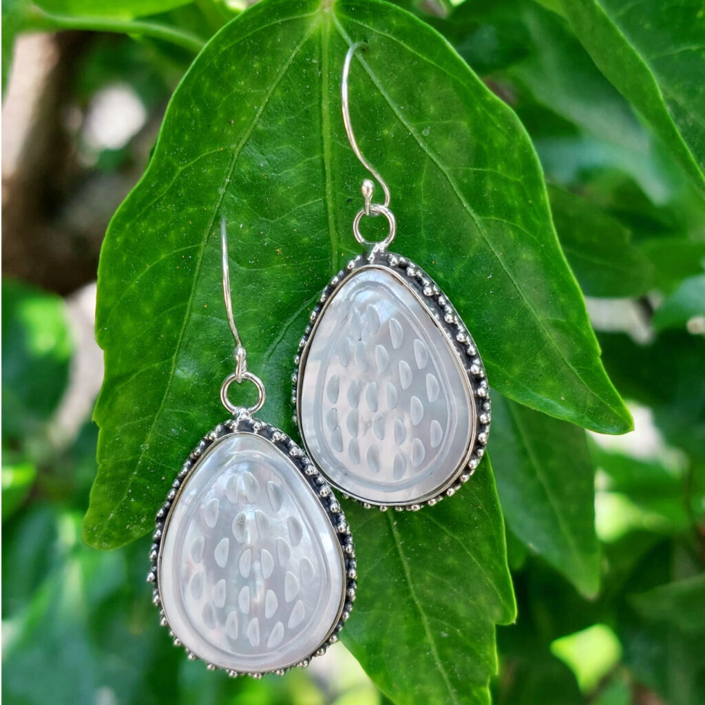 Anting Perak Kerang Tetes Unik (Shell Earrings) E1607