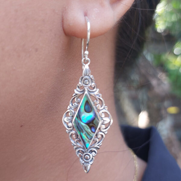 Anting Perak Kerang Wajik Ukiran Bali E1687