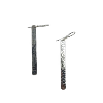 Anting Perak Long Bar Hammered E1870