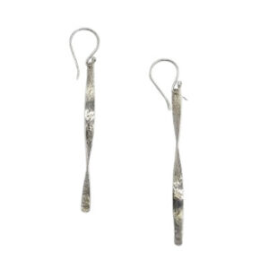 Anting Perak Stik Motif Hammered Curly E1872