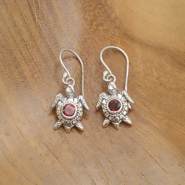 Anting Perak Penyu Permata E1882