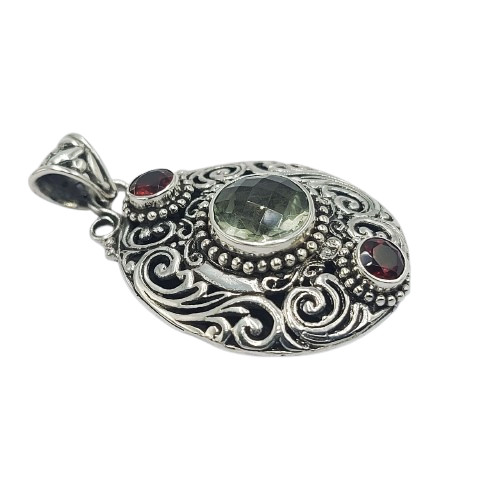 Liontin Perak Oval Etnik Ukiran Bali P554