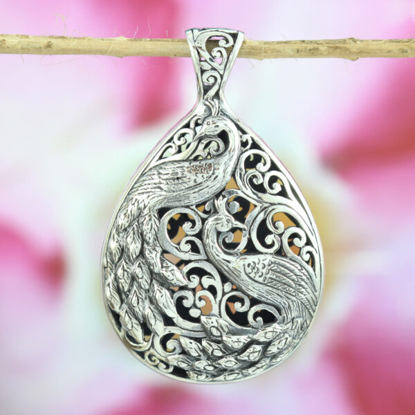 Liontin Perak Burung Merak P723