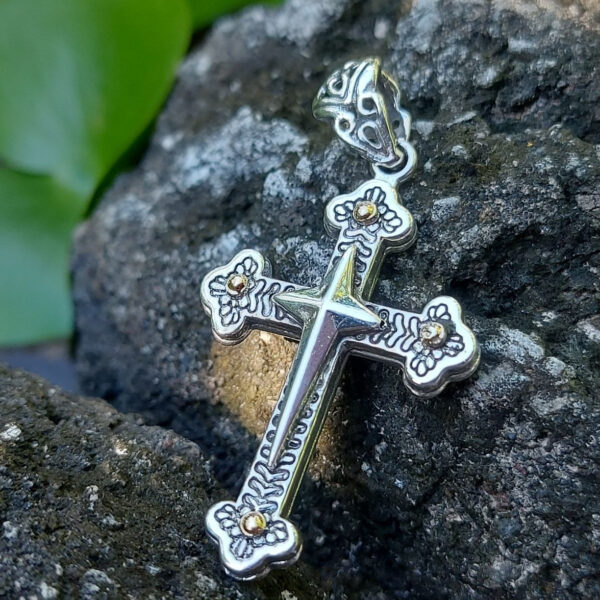 Liontin Perak Salib dengan Emas P883