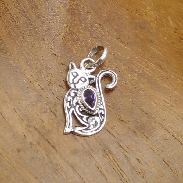 Liontin Perak Kucing dengan Permata P896