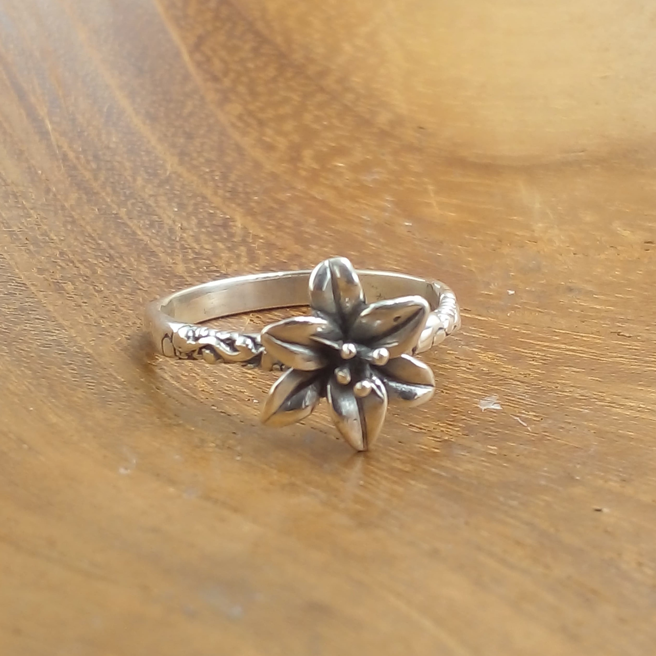 Cincin Perak Bunga Lily R678 - Image 4
