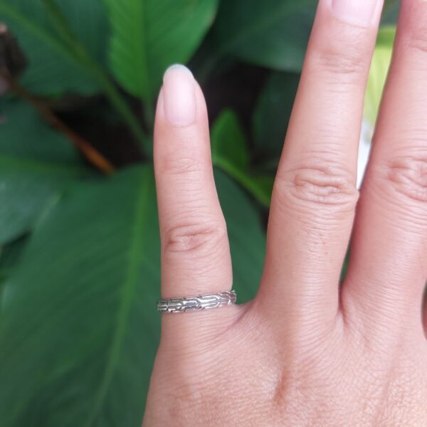 Cincin Perak Motif Tulang Naga R702