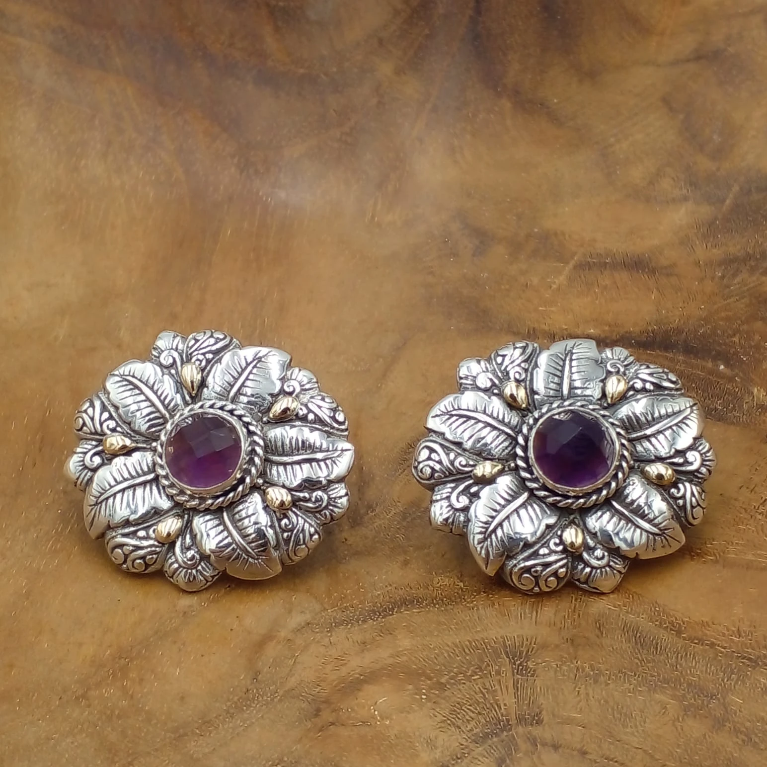 Anting Wanita Elegan Motif Daun dengan Permata E1640 - Gambar 5