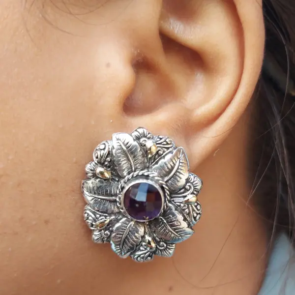 Anting Wanita Elegan Motif Daun dengan Permata E1640