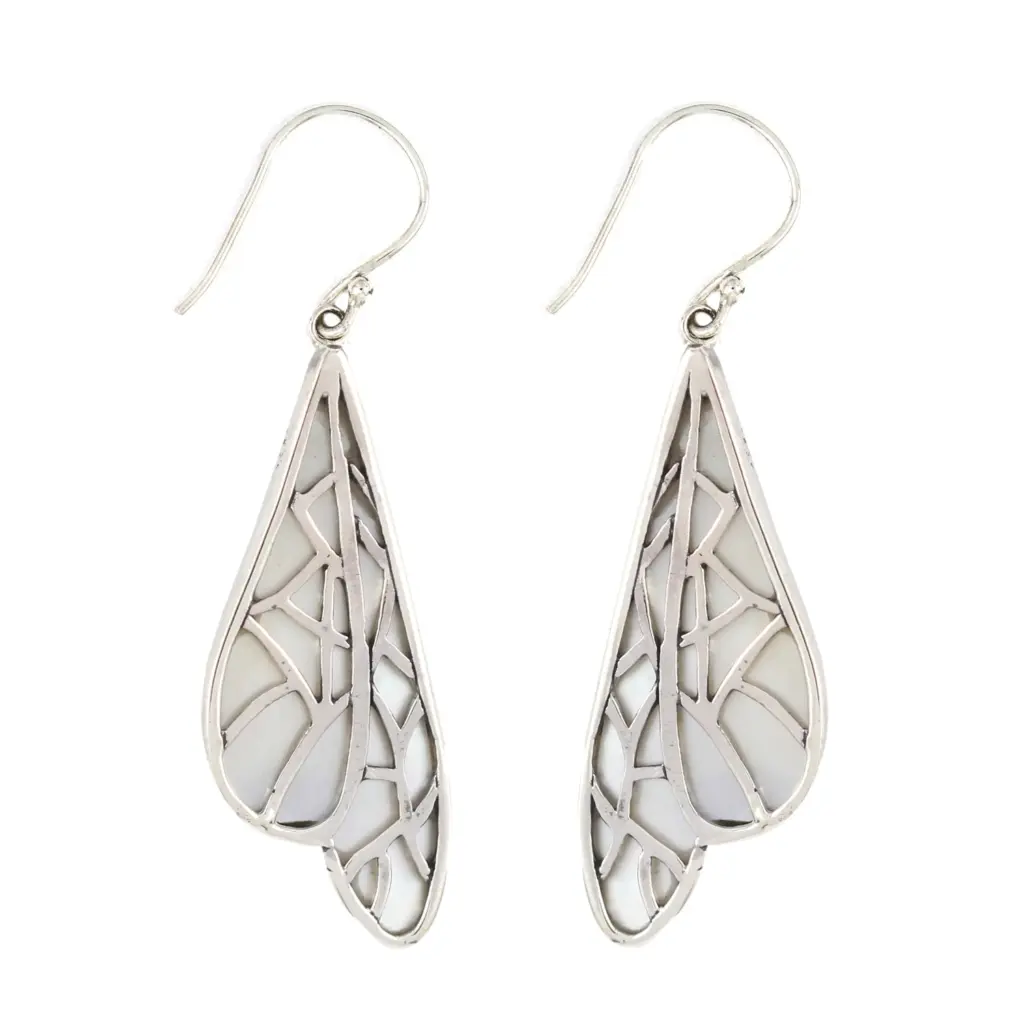 anting kerang Bali