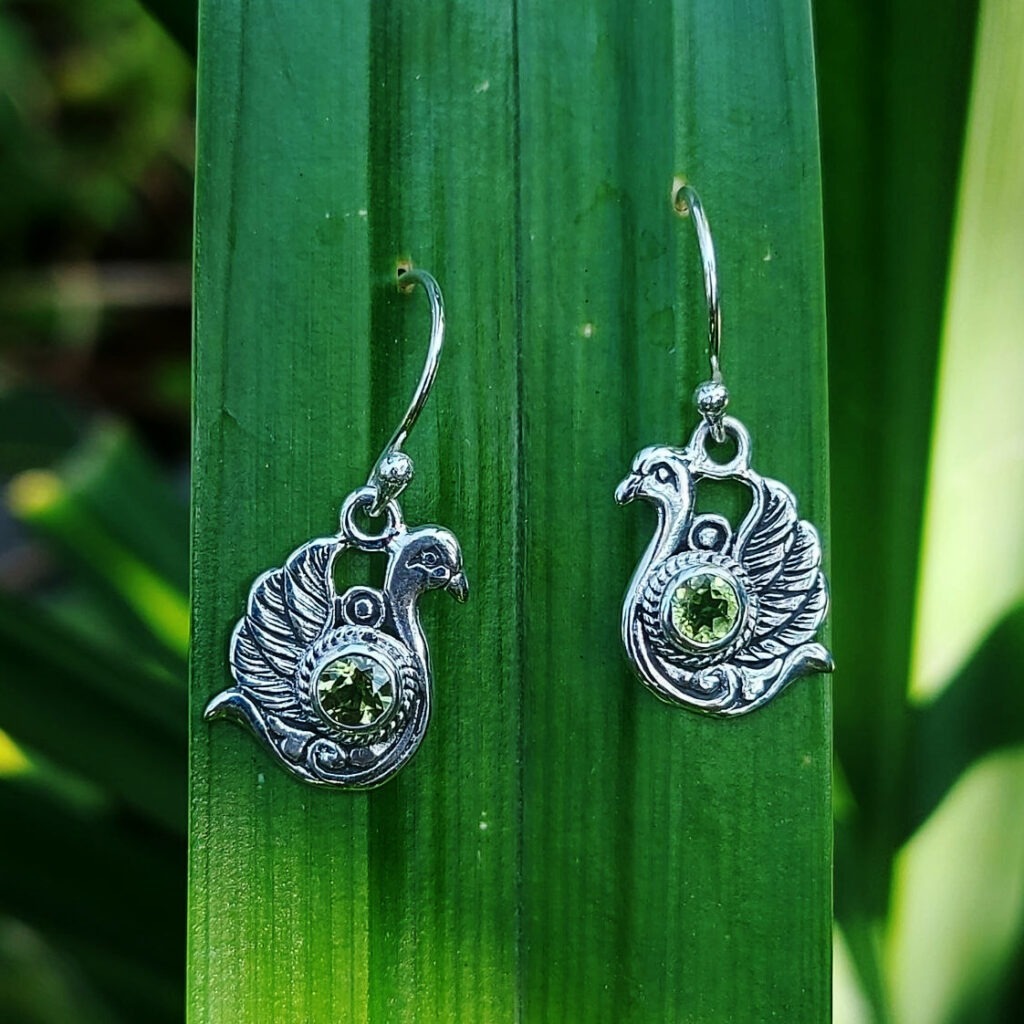 Anting Perak Angsa Permata E1833