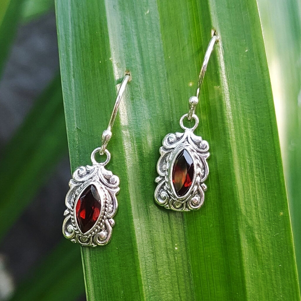 Anting Perak Rectangle Permata Markis E1836
