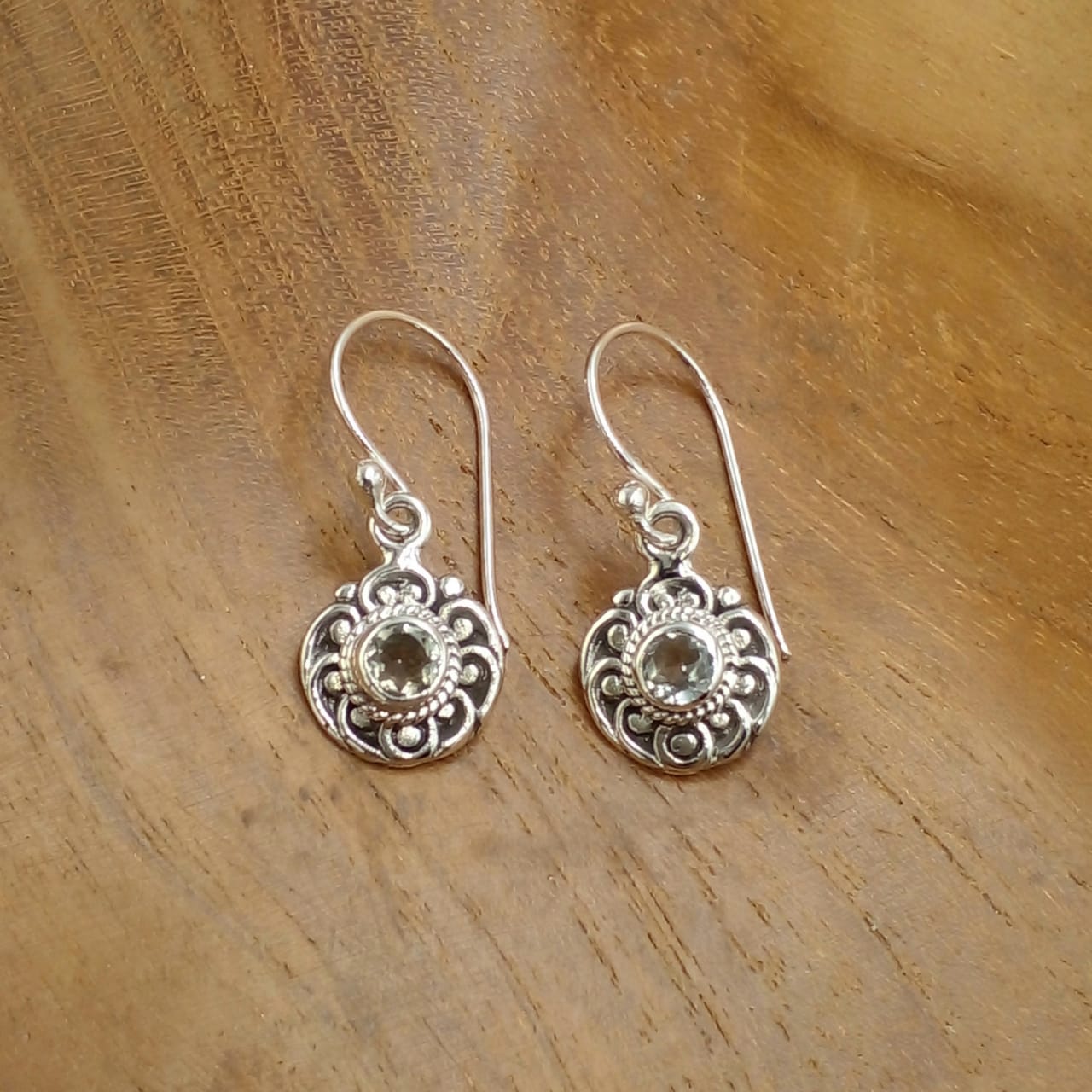 Anting Perak Bulat Ukir Permata E1842 - Gambar 4