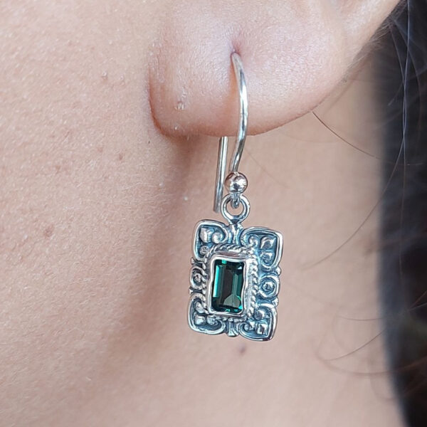 Anting Perak Rectangle Permata E1868
