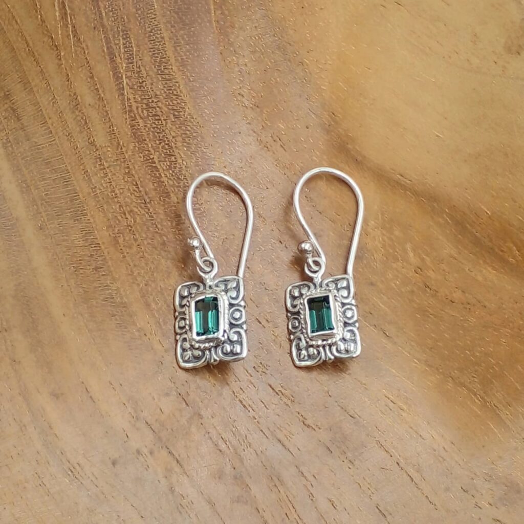 Anting Perak Rectangle Permata E1868