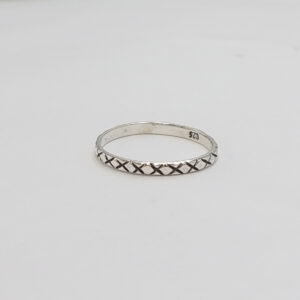 Cincin Perak Motif Silang (X Pattern) R690 - Gambar 2