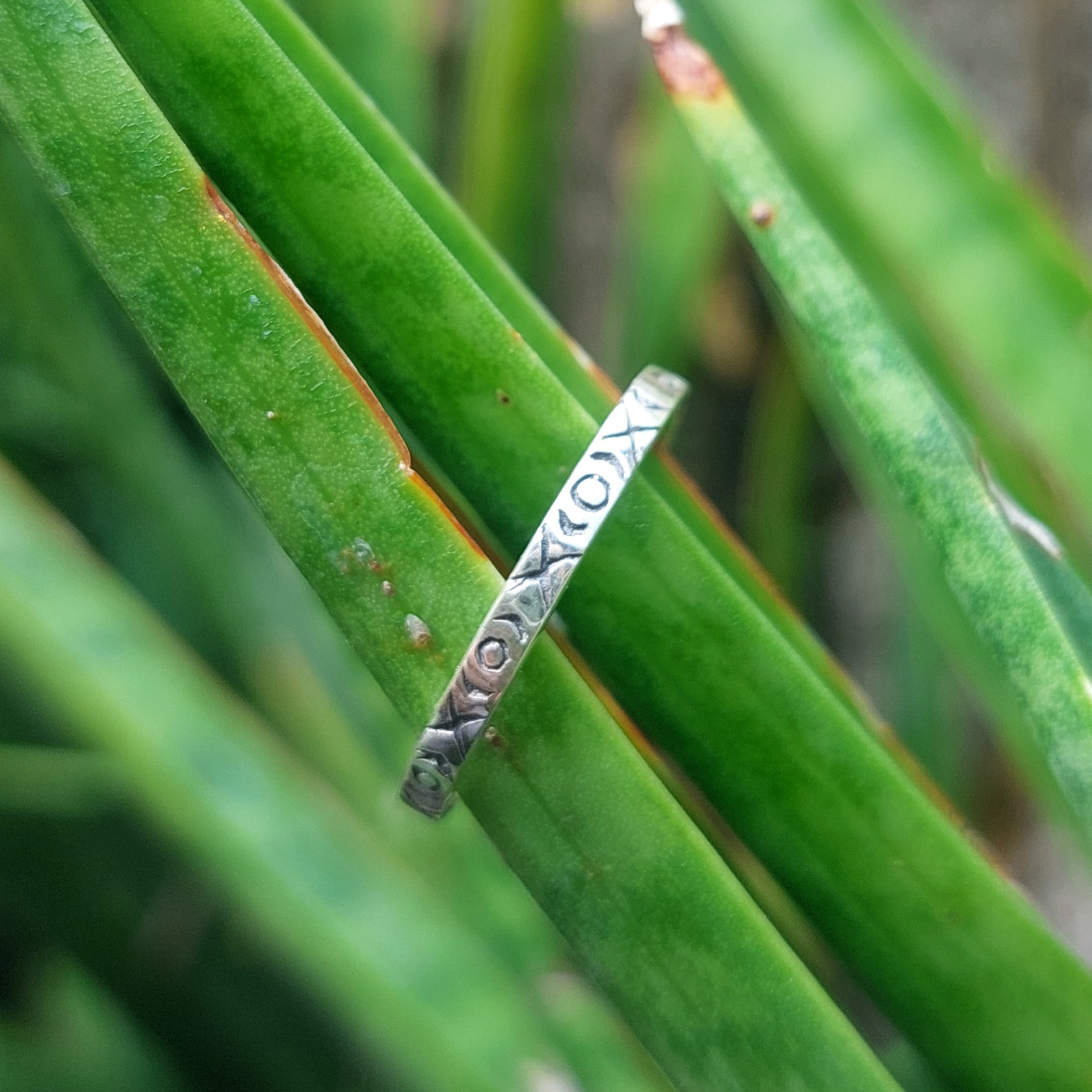 Cincin Perak Motif XOXO R692 - Gambar 4