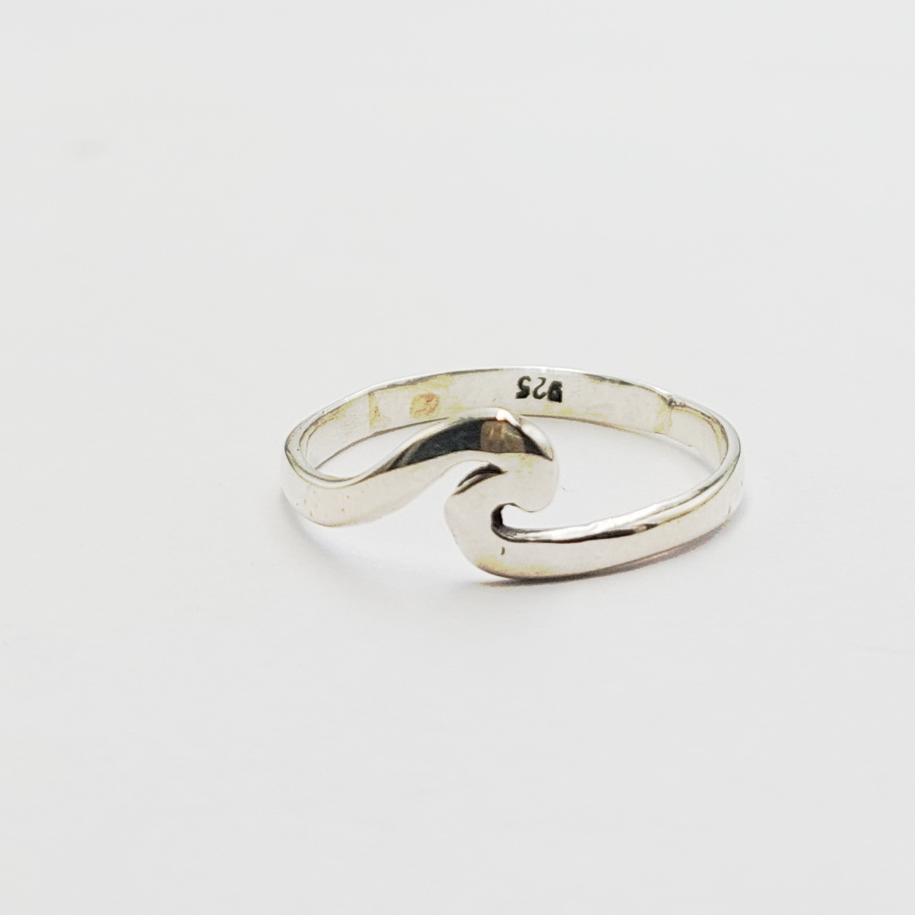 Cincin Perak Motif Ombak R703 - Gambar 2