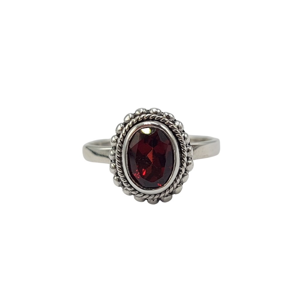 cincin perak wanita mewah