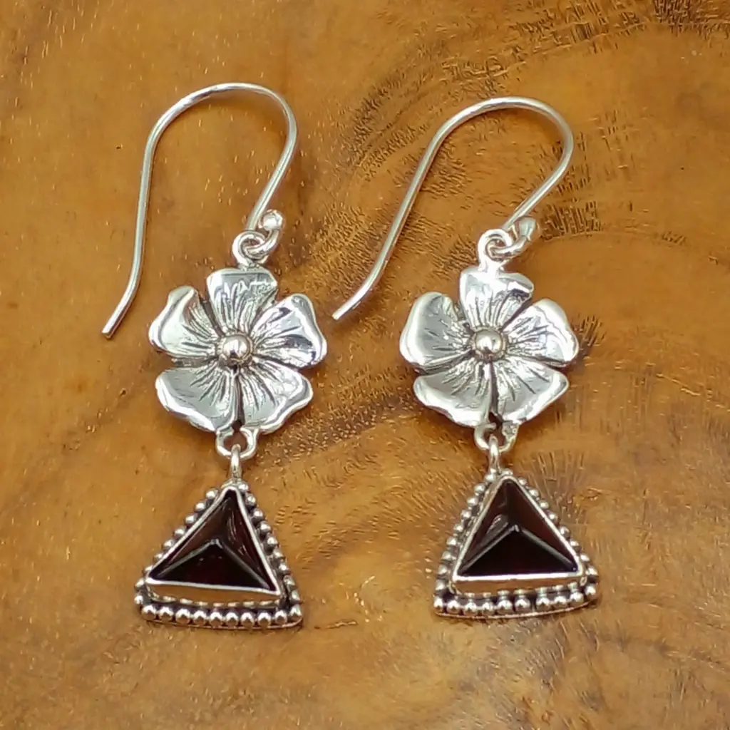 Anting Perak Bunga Hibiscus E1632