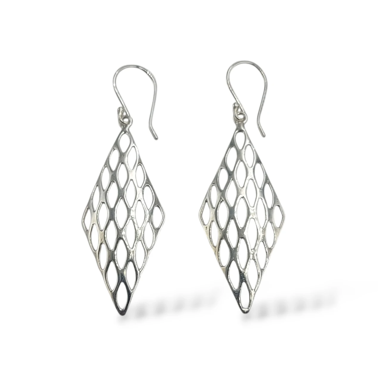 anting perak belah ketupat