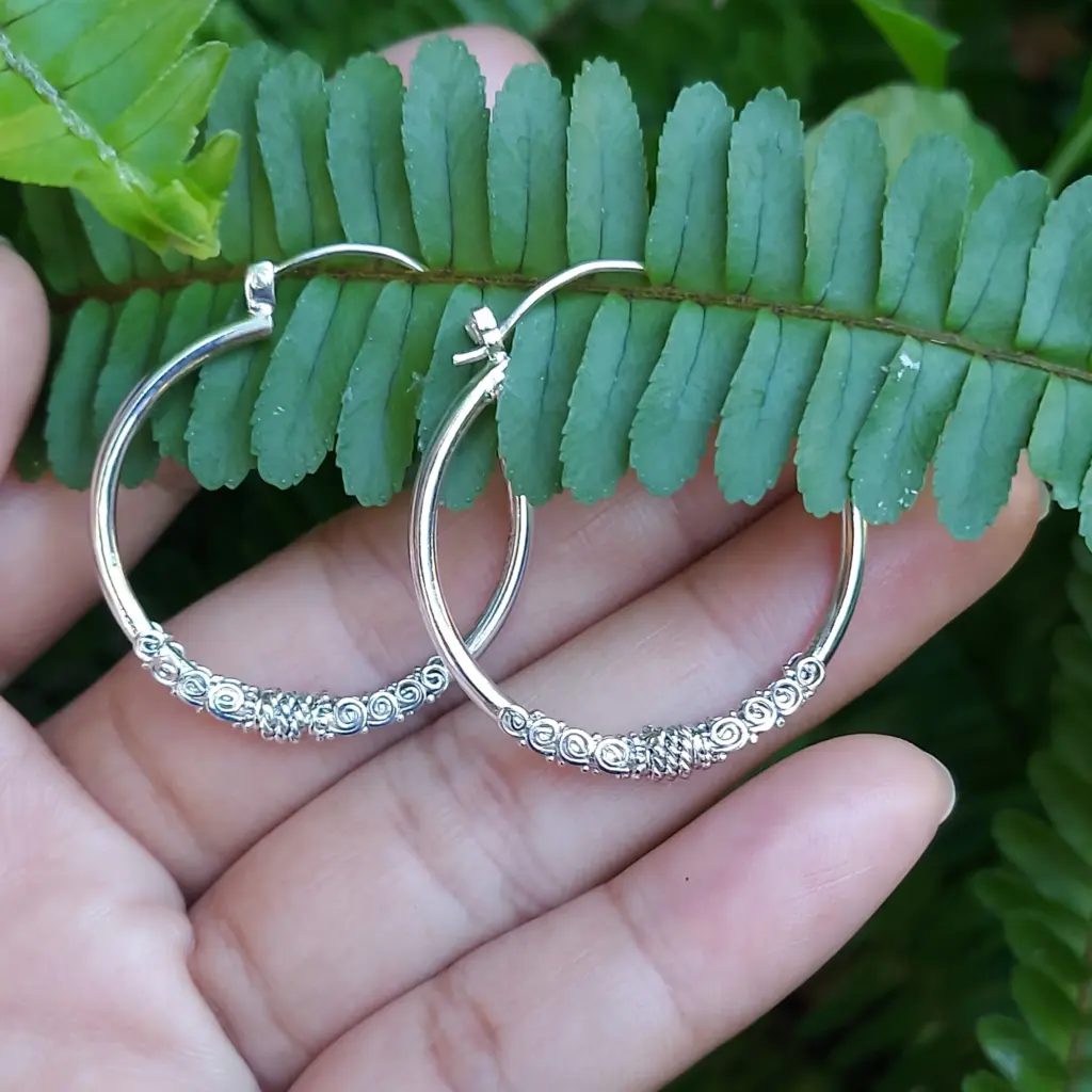 Anting Hoop Perak Ukir Bali Asli E1779