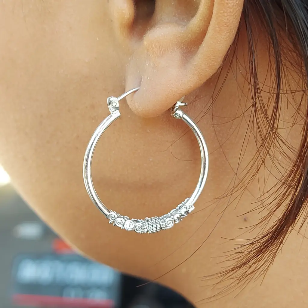 Anting Hoop Perak Ukir Bali Asli E1779