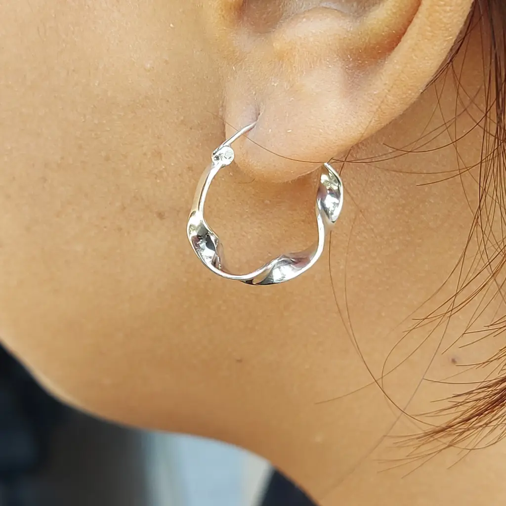 Anting Hoop Perak Asli (Hoop Twist Earrings) E1831M
