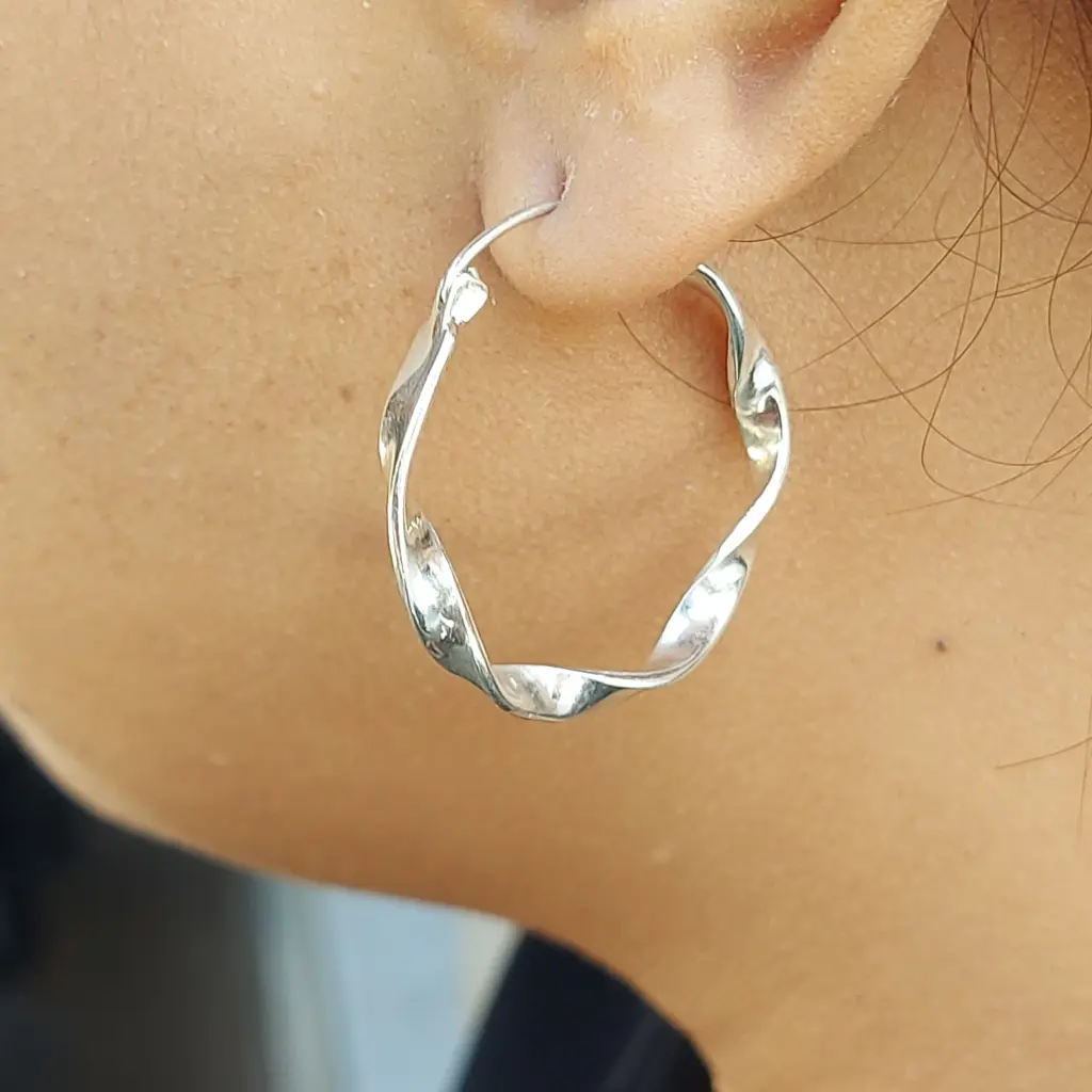 Anting Hoop Perak Asli (Hoop Twist Earrings) E1832L