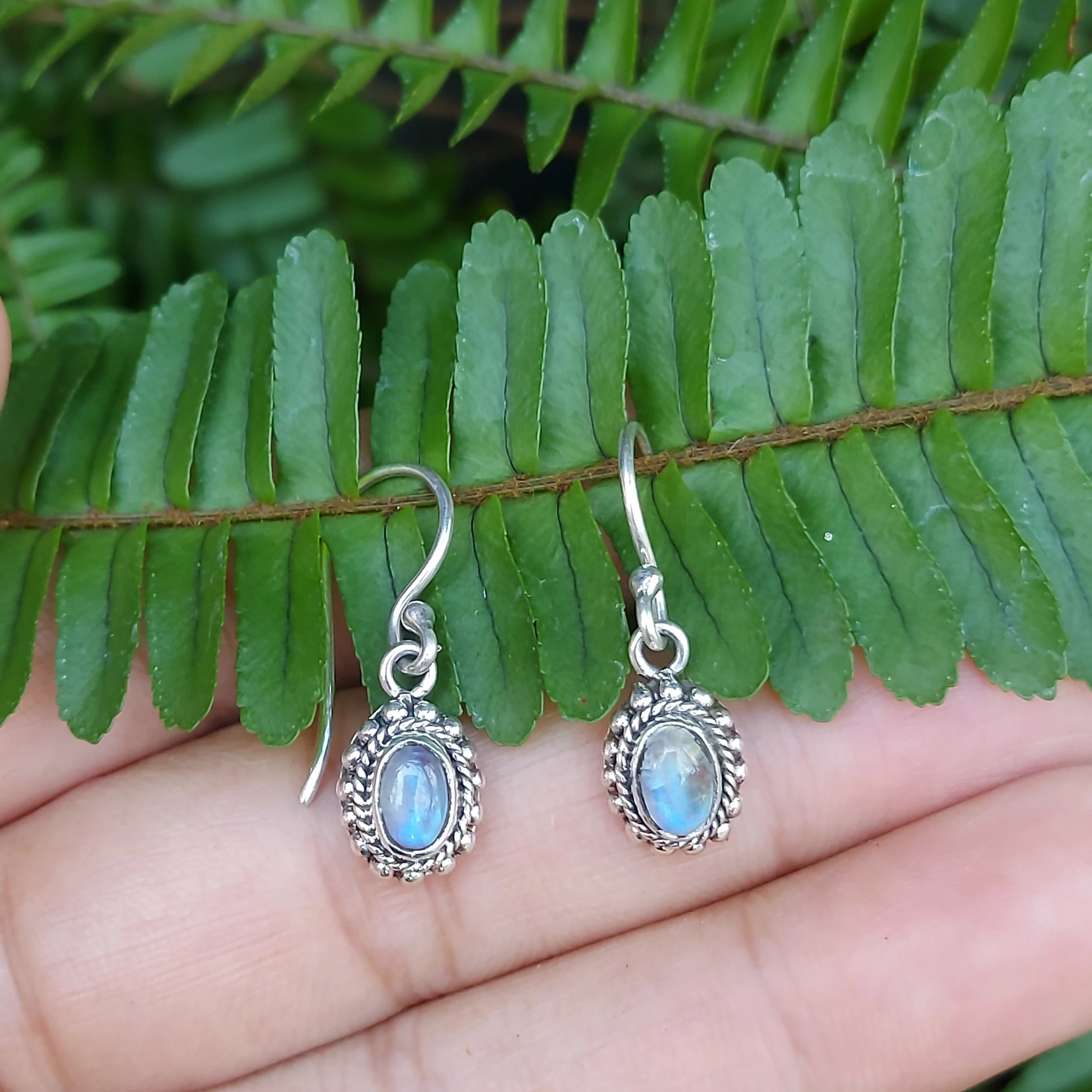 Anting Perak Permata Asli Motif Etnik (Twisted Wire - Jawan) E1857 - Gambar 8